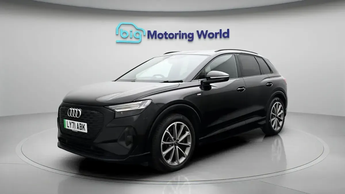 Used Audi Q4 e-tron S-Line 147 kW (201 HP) 2022 SUV