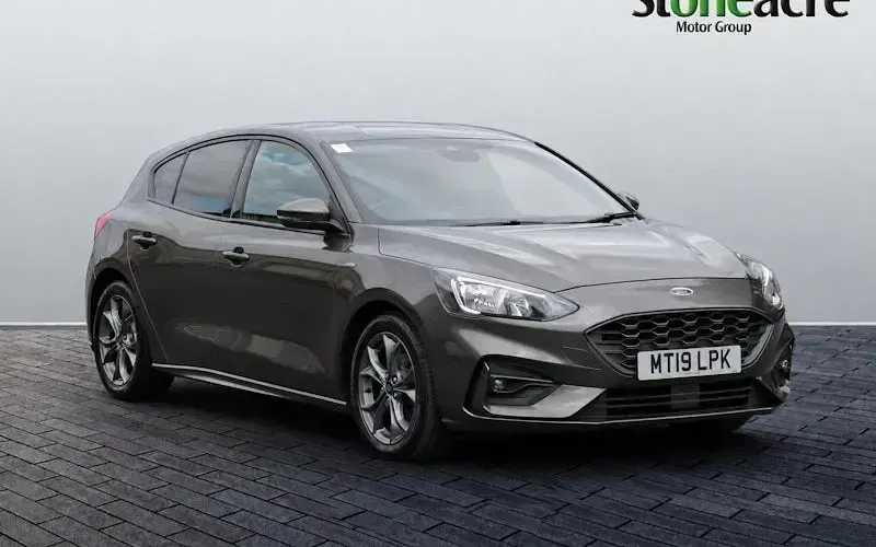 Used Ford Focus ST-Line 125 HP (91 kW) 2019 Hatchback
