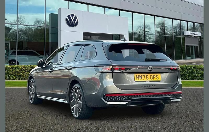 Used VW Passat Black Edition 204 HP (150 kW) 2025 Grey Estate