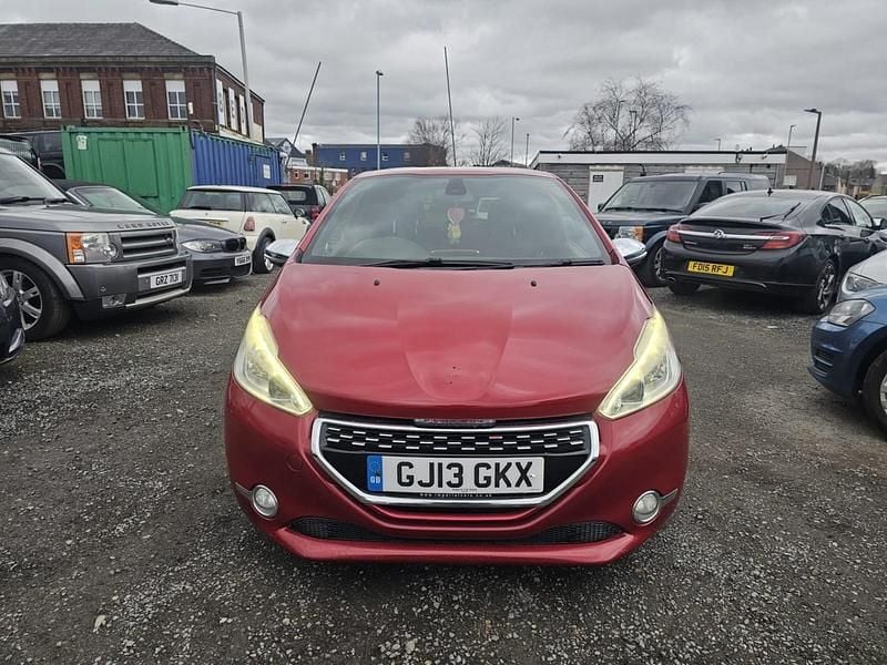 Used Peugeot 208 GTi 200 HP (147 kW) 2013 Red Hatchback