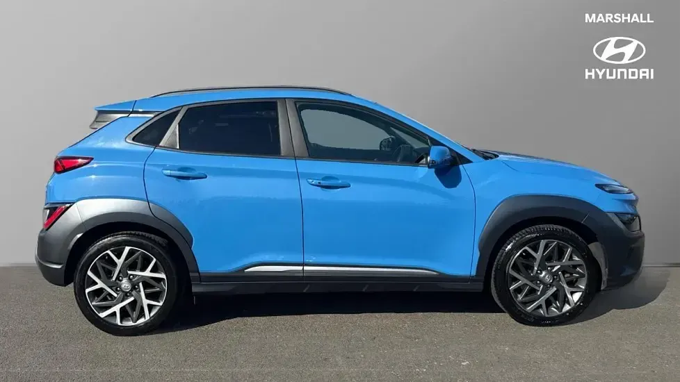 Used Hyundai Kona Premium 141 HP (103 kW) 2022 Blue SUV