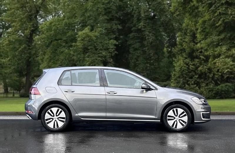 Used VW e-Golf 100 kW (136 HP) 2019 Grey Hatchback