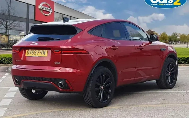 Used Jaguar E-Pace R-Dynamic 179 HP (131 kW) 2019 Red SUV