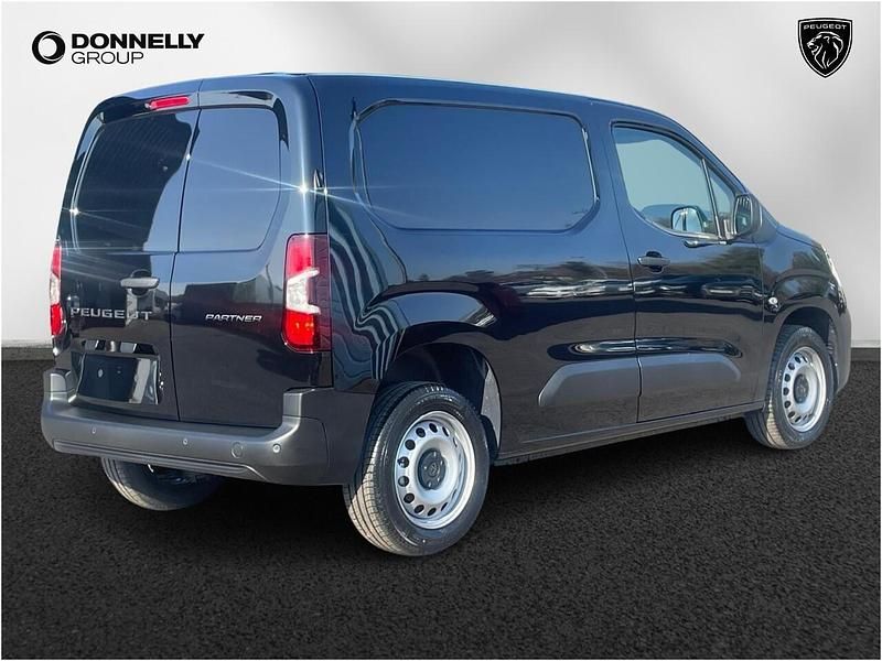 New Peugeot Partner 101 HP (74 kW) 2025 Black MPV