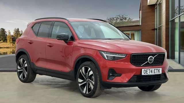 Fusion red Used 2024 Volvo XC40 Ultra SUV | £36,490 (Expensive) - Image 1/4