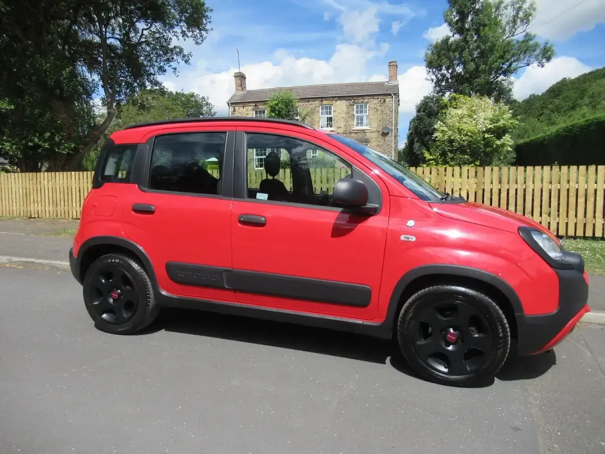 Used Fiat Panda 69 HP (50 kW) 2019 Red Hatchback