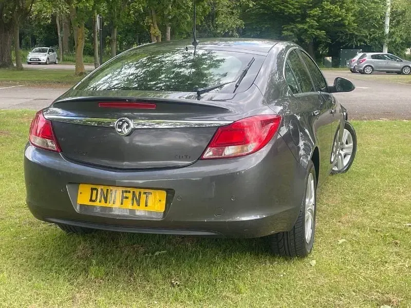 Used Vauxhall Insignia 2011 Grey Hatchback
