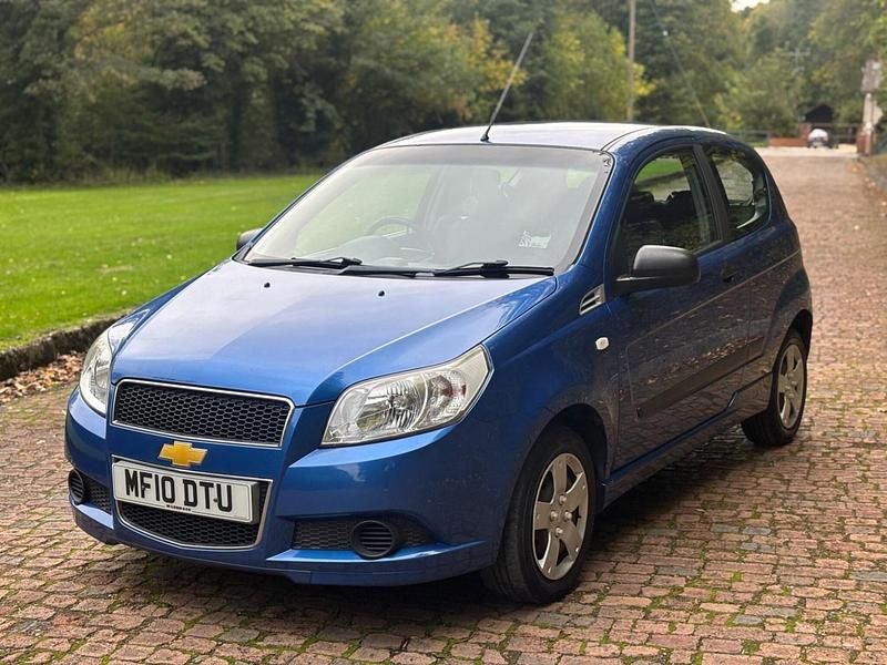 Used Chevrolet Aveo 2010 Blue Hatchback