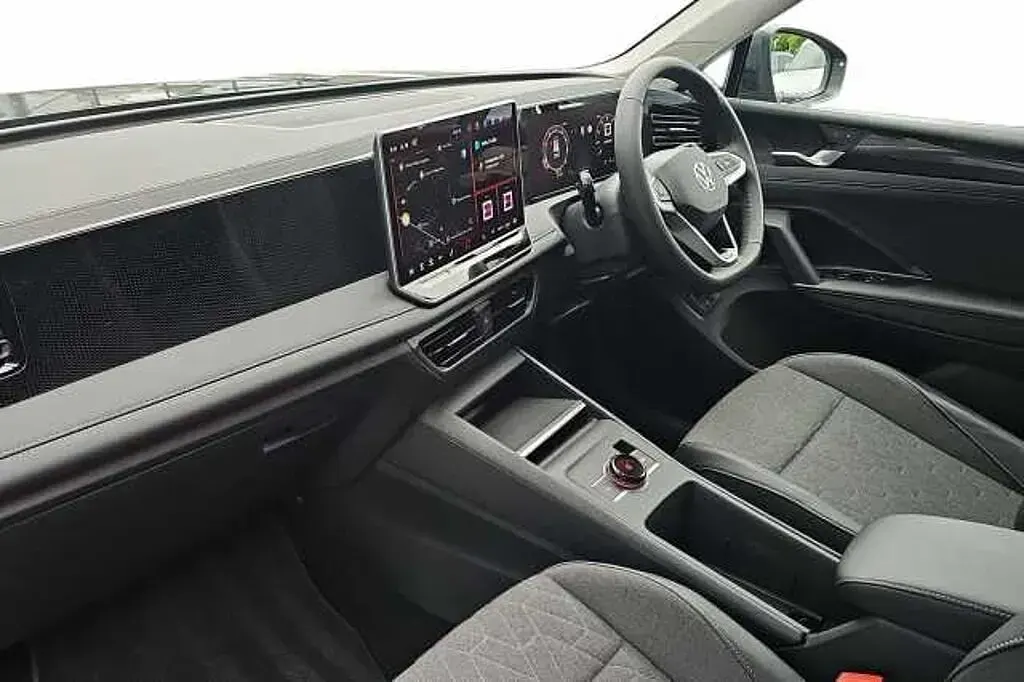 New VW Tiguan Match 150 HP (110 kW) 2025 Dolphin grey SUV