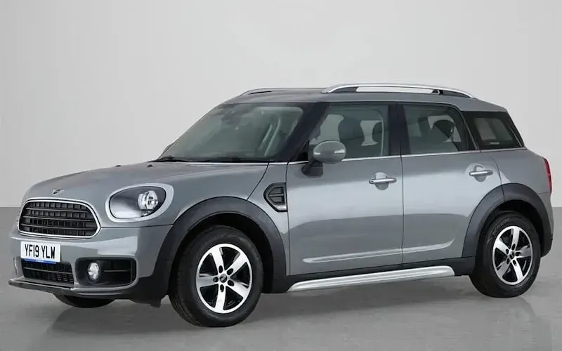 Used Mini Cooper Classic 136 HP (100 kW) 2020 Hatchback