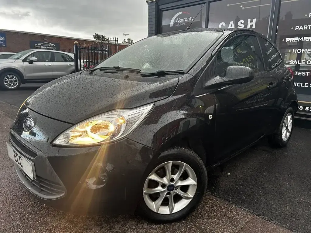 Used Ford Ka Studio 69 HP (50 kW) 2013 Black Hatchback
