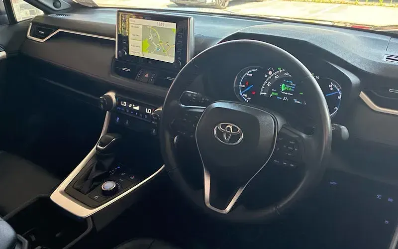 Used Toyota RAV4 Hybrid 222 HP (163 kW) 2022 Other SUV