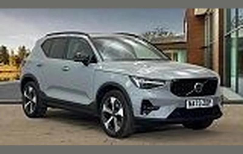 Used Volvo XC40 Ultimate 163 HP (119 kW) 2023 Vapour grey SUV