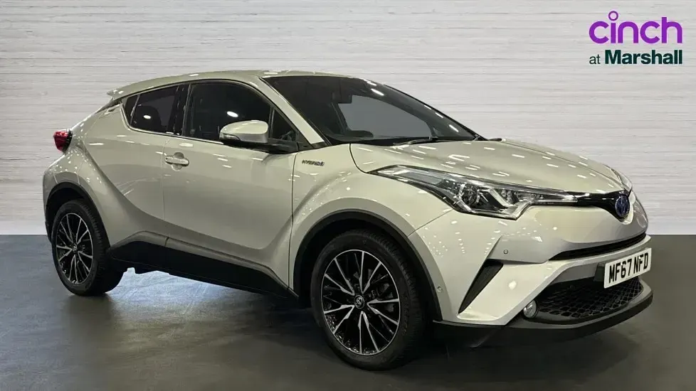Używany Toyota C-HR 122 KM (89 kW) 2017 Srebrny SUV