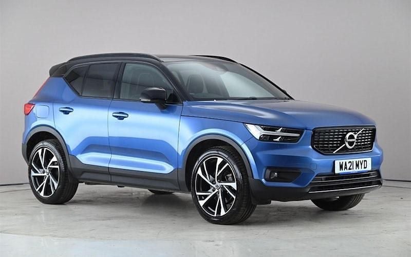 Usado Volvo XC40 R-Design Pro 197 HP (144 kW) 2021 SUV
