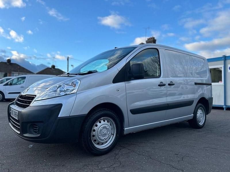 Used Peugeot Expert 90 HP (66 kW) 2016 Silver Van