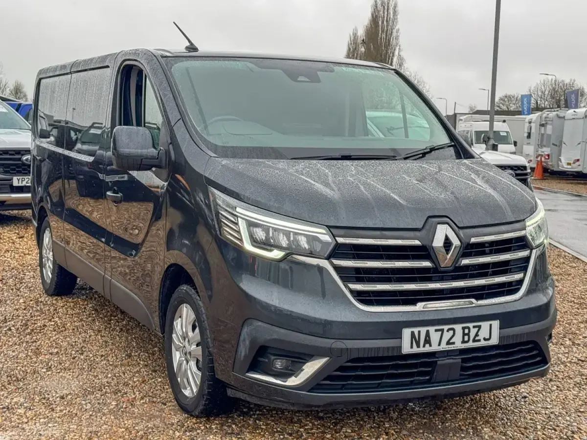 Usado Renault Trafic 2022 Cinzento