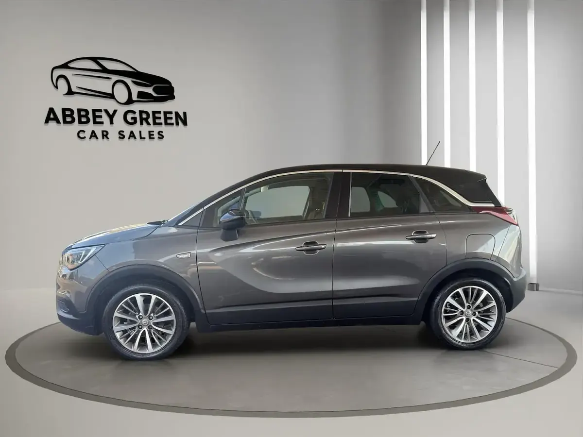 Used Vauxhall Crossland X SRi 83 HP (61 kW) 2020 Grey SUV