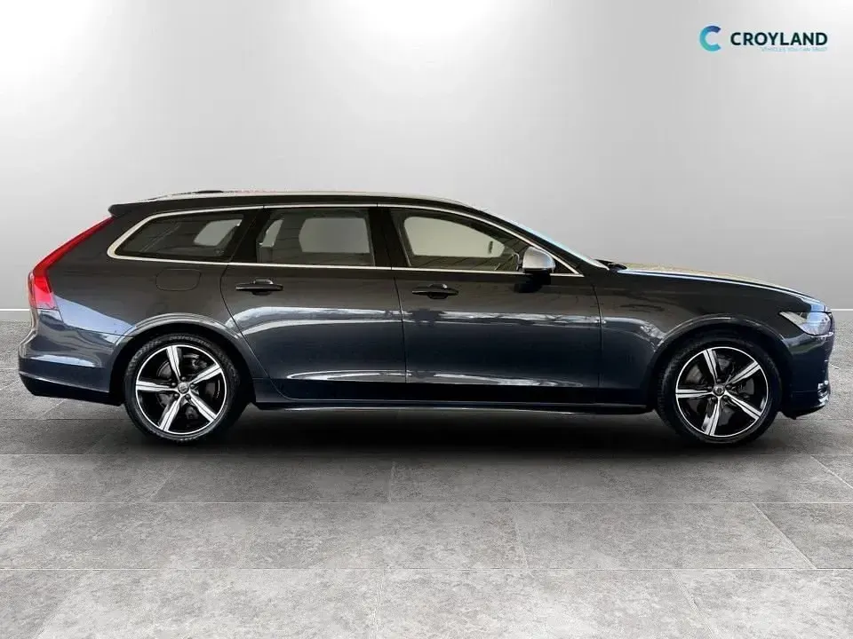 Usado Volvo V90 R-Design 190 CV (139 kW) 2018 Gris Familiar
