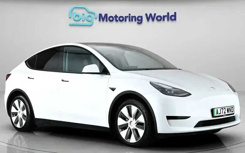 Used Tesla Model Y RWD 219 kW (299 HP) 2024 SUV
