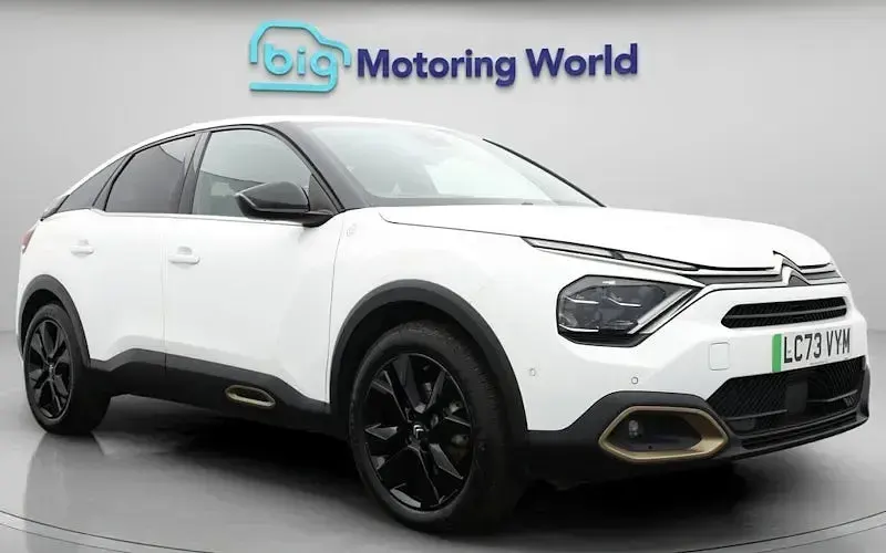 Used Citroën e-C4 100 kW (136 HP) 2023 Hatchback
