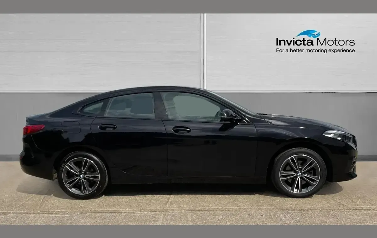 Used BMW 218 Sport Line 136 HP (100 kW) 2023 Black Coupe
