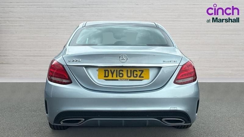 Used Mercedes C220 AMG Line Premium Plus 170 HP (125 kW) 2016 Silver