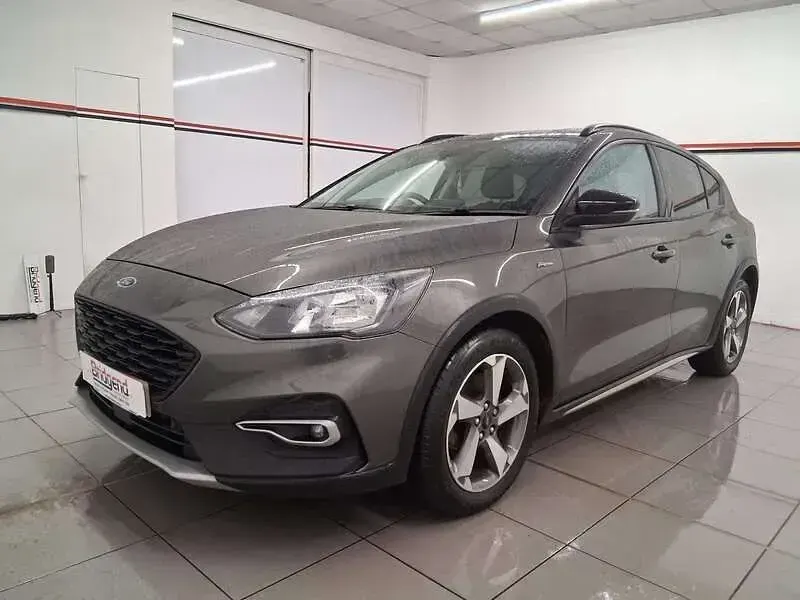 Used Ford Focus Active 125 HP (91 kW) 2020 Grey Hatchback