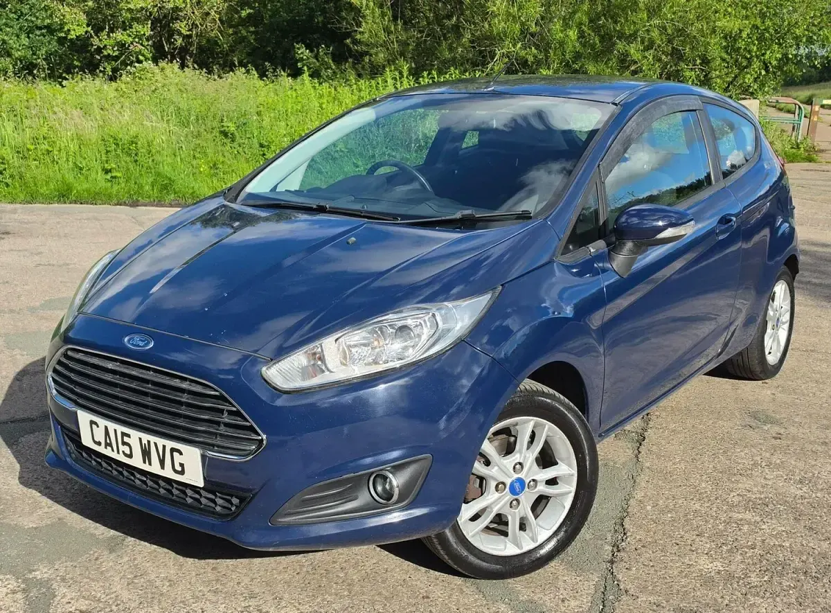 Used Ford Fiesta Studio 2015 Blue Hatchback