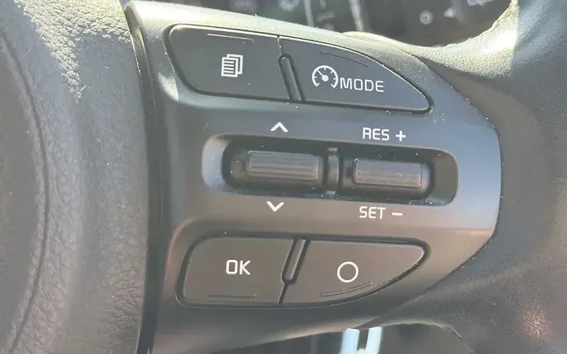 Used Kia Stonic 120 HP (88 kW) 2018 Grey SUV