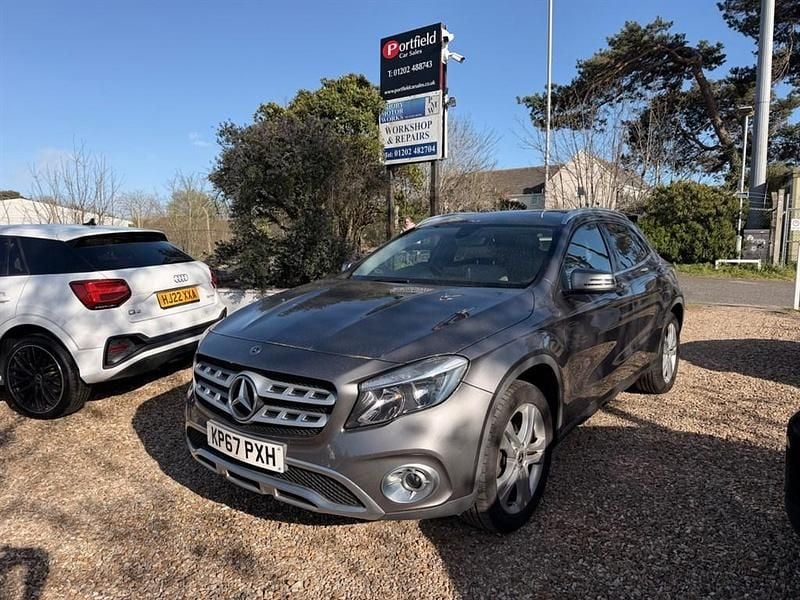 Used Mercedes GLA200 156 HP (114 kW) 2017 Grey SUV