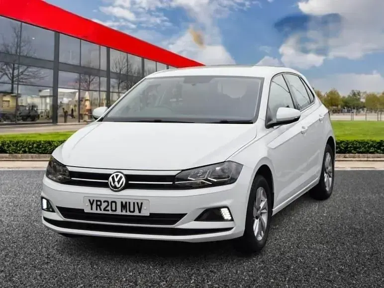 Used VW Polo SE 80 HP (58 kW) 2020 White Hatchback