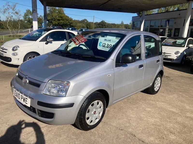 Silver Used 2010 Fiat Panda Dynamic Hatchback | £2,391 (Fair price) - Image 1/4