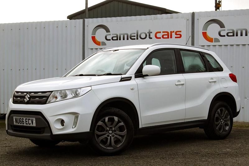 Used Suzuki Vitara SZ4 2016 White SUV