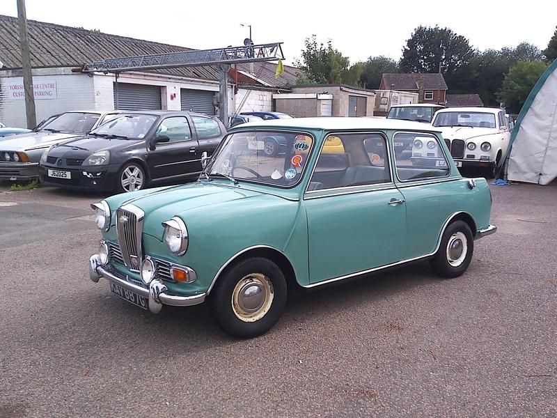 Green/white Used 1968 Wolseley Hornet | £5,995 - Image 1/4