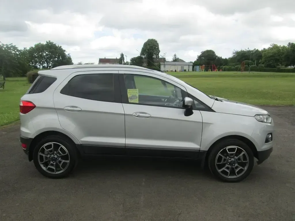 Used Ford Ecosport Titanium 125 HP (91 kW) 2018 Silver SUV