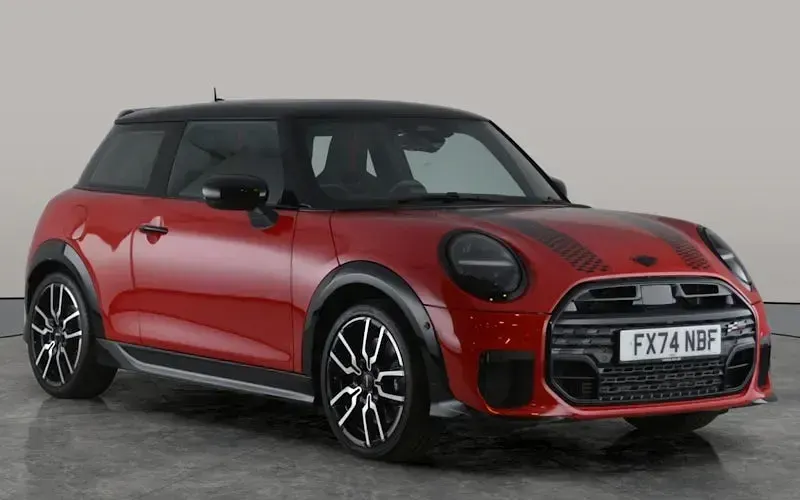 Used Mini Cooper Sport 156 HP (114 kW) 2024 Red Hatchback