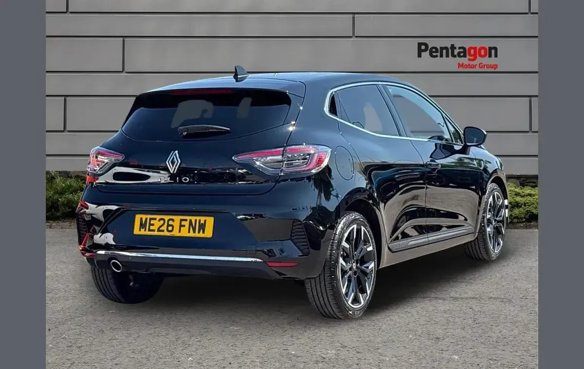 New Renault Clio Techno 88 HP (64 kW) 2026 Black Hatchback