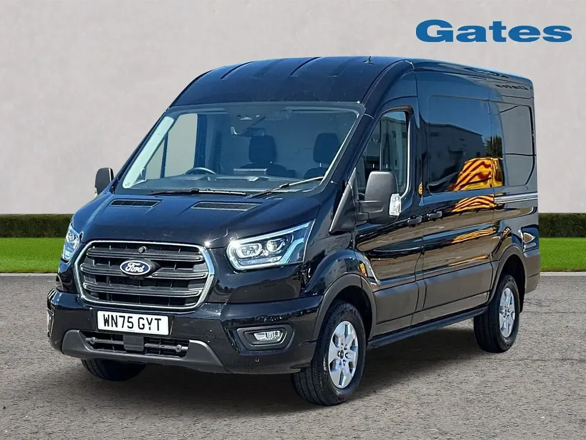 Second-hand Ford Transit Limited 130 CP (95 kW) 2025 Negru Van