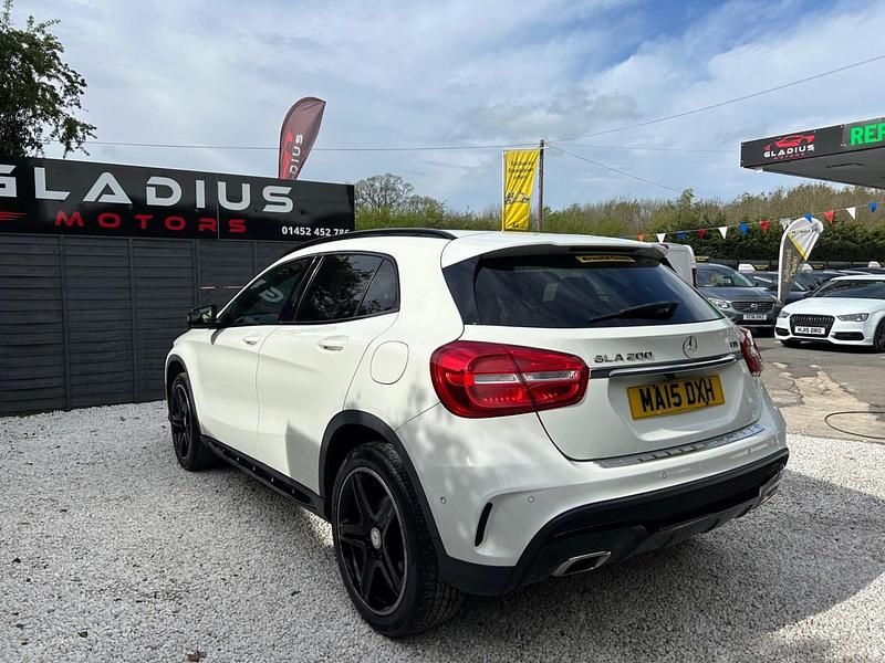 Used Mercedes GLA200 AMG line 136 HP (100 kW) 2015 White SUV