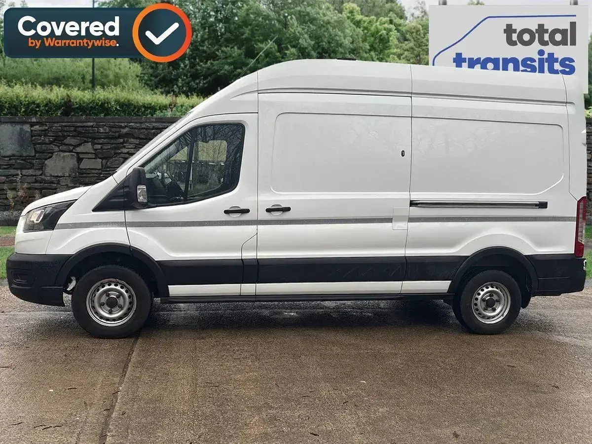 Used Ford Transit 170 HP (125 kW) 2022 White Van