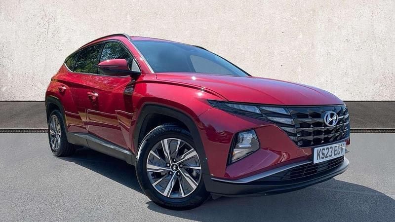 Red Used 2023 Hyundai Tucson SE SUV | £20,381 (Fair price) - Image 1/4