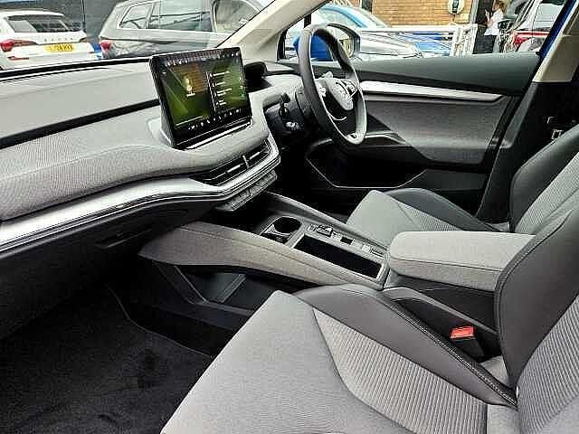 New Skoda Enyaq iV 125 kW (170 HP) 2025 Race blue SUV