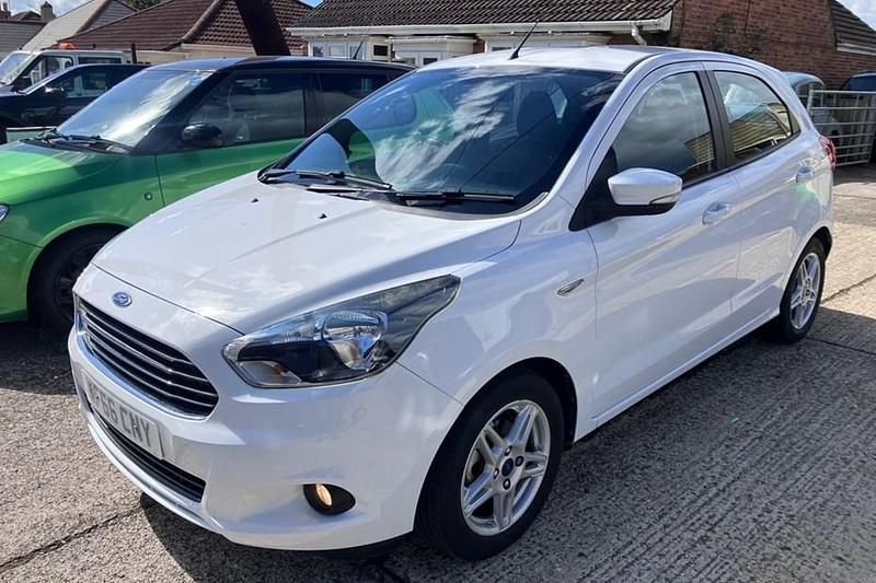 White Used 2016 Ford Ka Plus Zetec Hatchback | £7,495 (Fair price) - Image 1/1