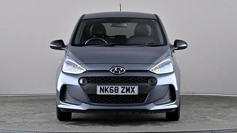 Used Hyundai i10 GO! 66 HP (48 kW) 2018 Grey Hatchback