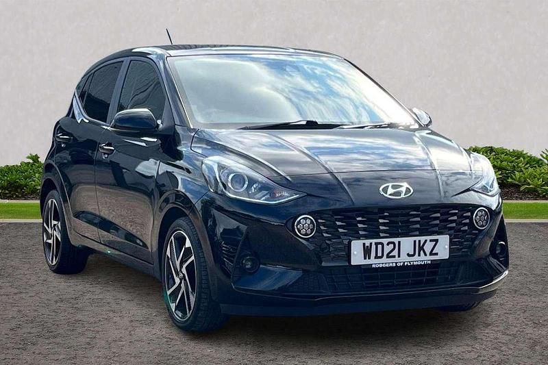 Black Used 2021 Hyundai i10 Premium Hatchback | £13,951 (A bit pricey) - Image 1/4