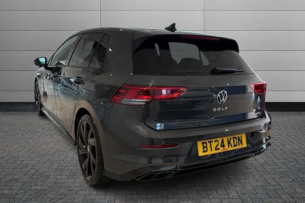 Used VW Golf VIII 150 HP (110 kW) 2024