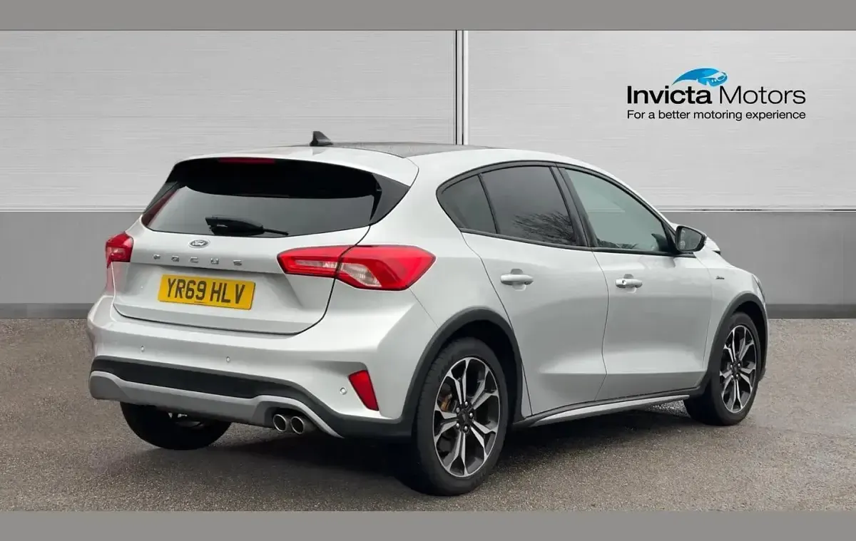 Used Ford Focus Active X 125 HP (91 kW) 2019 Silver Hatchback