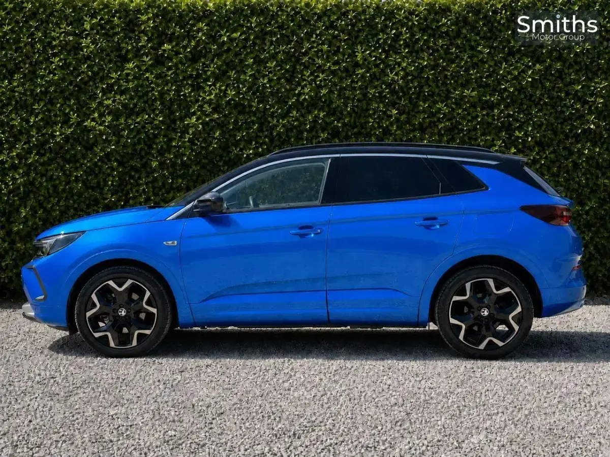 Used Vauxhall Grandland X Elite 222 HP (163 kW) 2022 Blue SUV