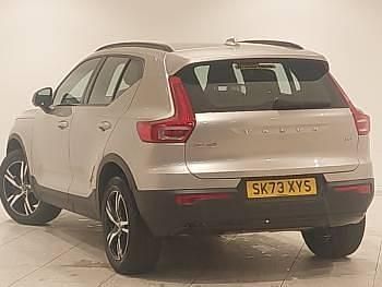 Used Volvo XC40 Plus 197 HP (144 kW) 2023 Gold SUV